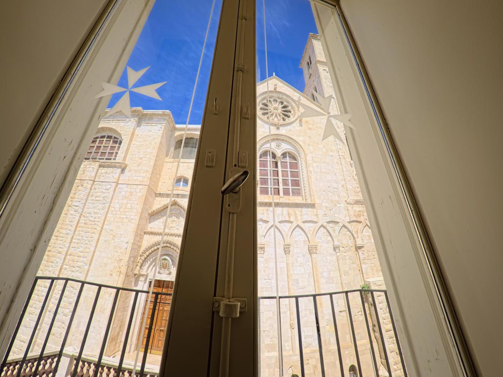 Palazzo Framarino Dei Malatesta - Noble Floor - XIV Century Giovinazzo Buitenkant foto