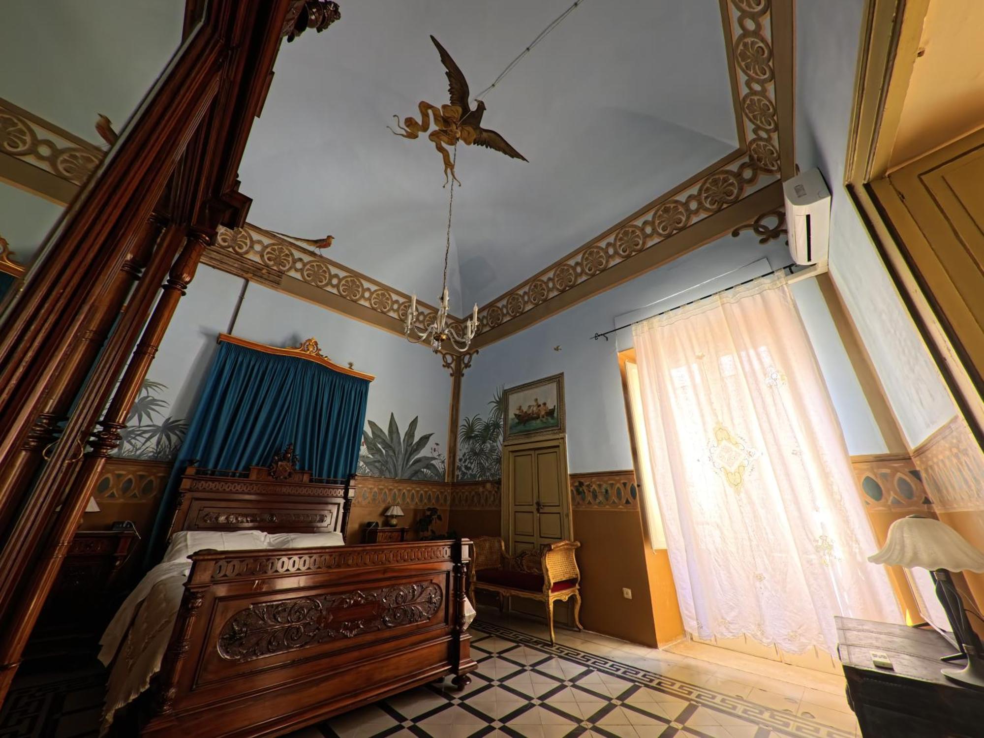 Palazzo Framarino Dei Malatesta - Noble Floor - XIV Century Giovinazzo Buitenkant foto