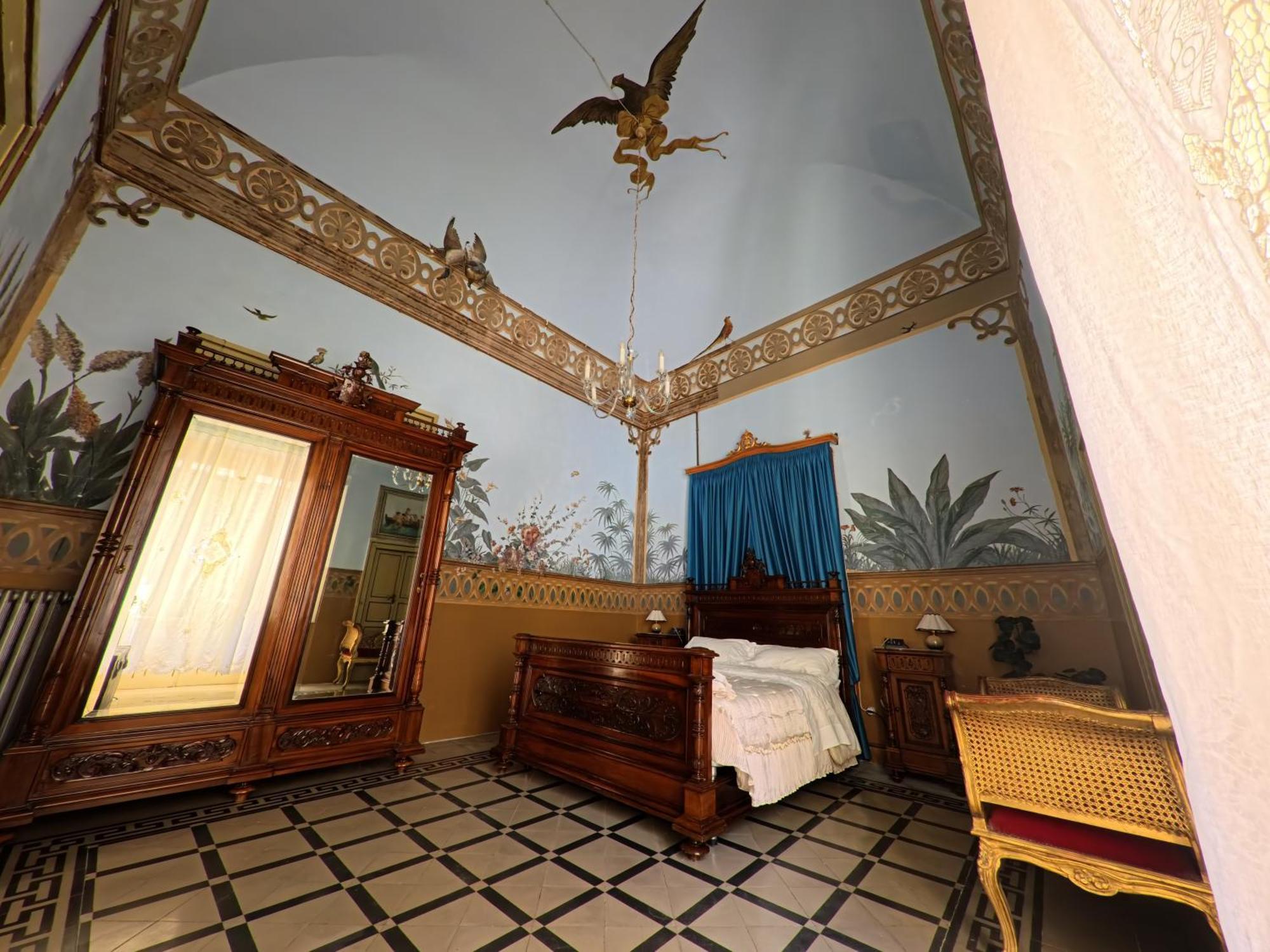 Palazzo Framarino Dei Malatesta - Noble Floor - XIV Century Giovinazzo Buitenkant foto