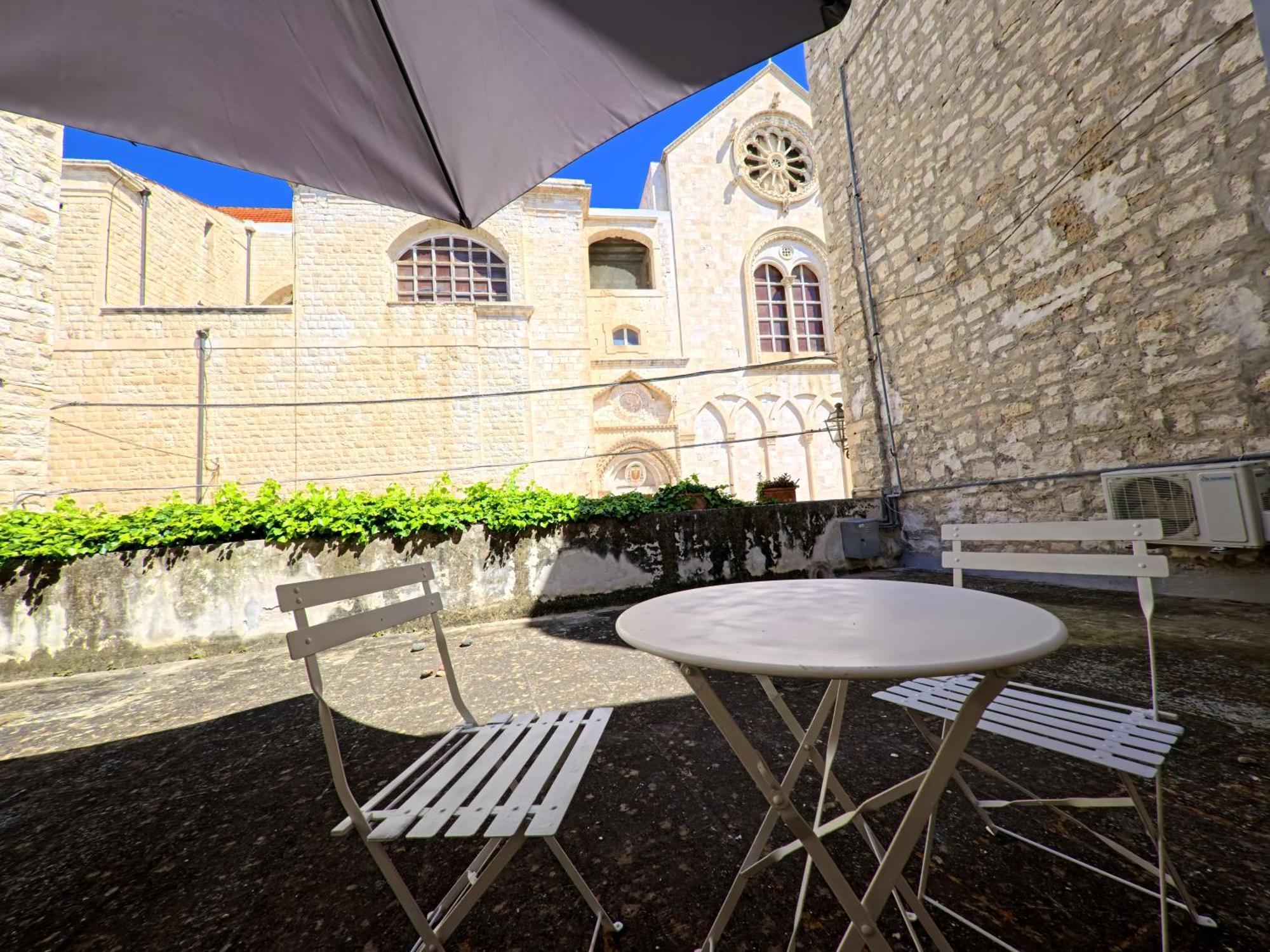 Palazzo Framarino Dei Malatesta - Noble Floor - XIV Century Giovinazzo Buitenkant foto