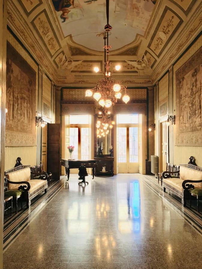 Palazzo Framarino Dei Malatesta - Noble Floor - XIV Century Giovinazzo Buitenkant foto